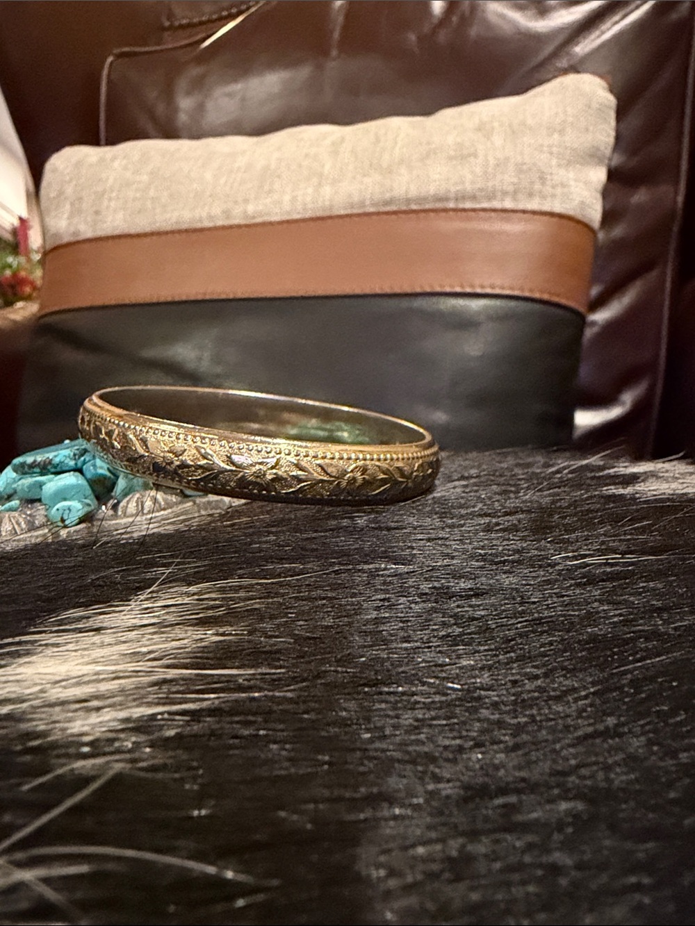 WHITING & DAVIS CO -Ornate Gold-Trimmed Engraved Bangle Bracelet for Women